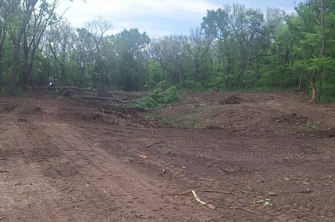 Trails and driveways work by All Seasons near Auburn, KS (photo 2)